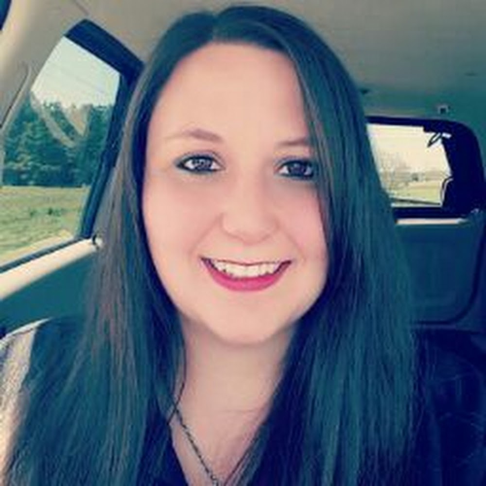 Meet your Posher, Kasey